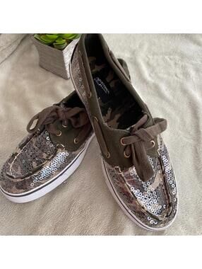 Arizona Jean and company Women's Camouflage Sequin Loafers Shoes Size 8
